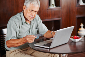 E-Commerce: Senioren entdecken den Internethandel